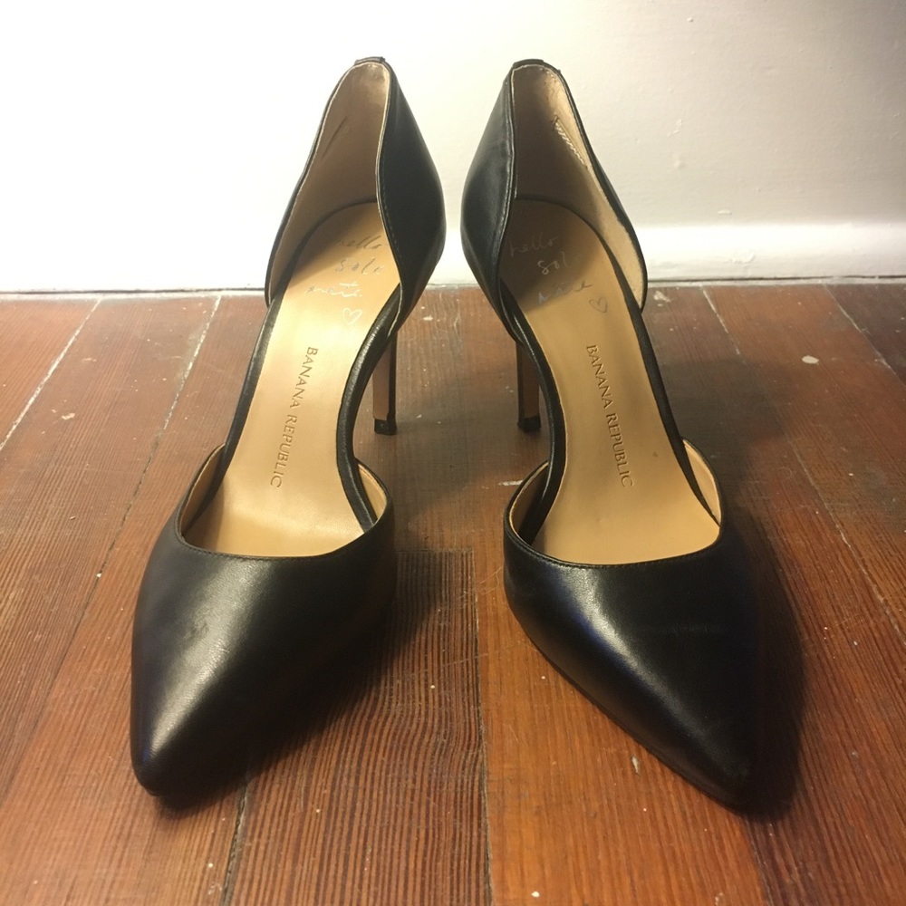 Banana Republic D’Orsay Pump